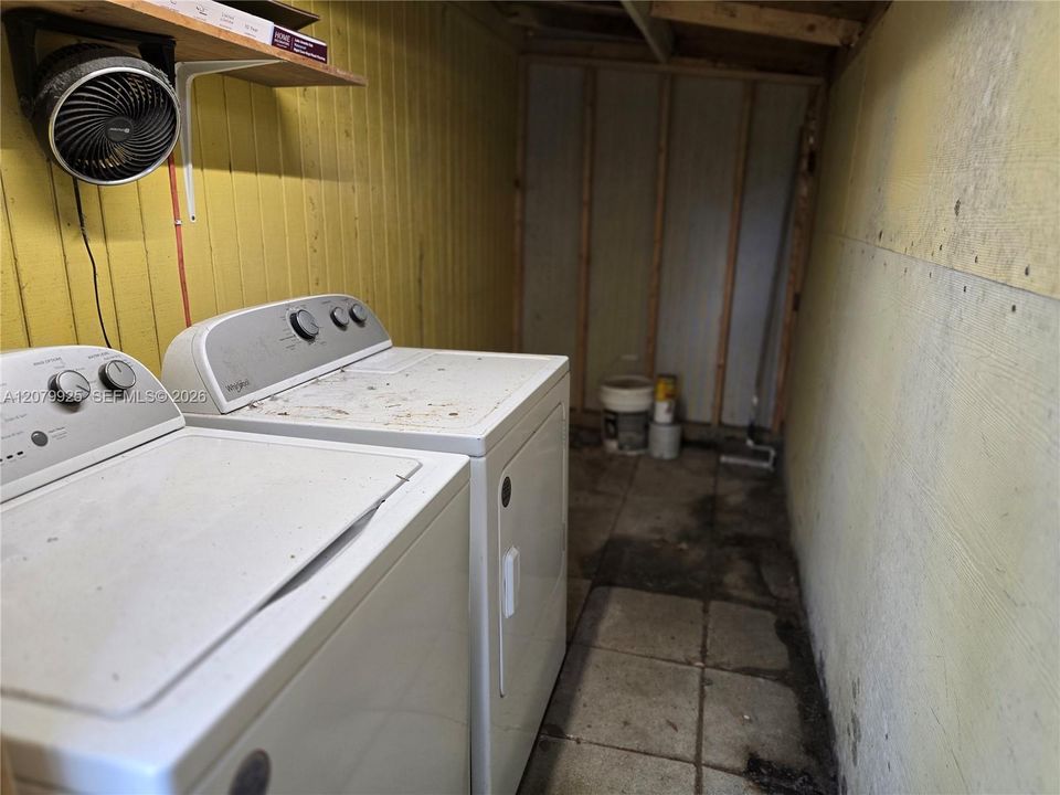 En Venta: $194,000 (3 camas, 2 baños, 1123 Pies cuadrados)