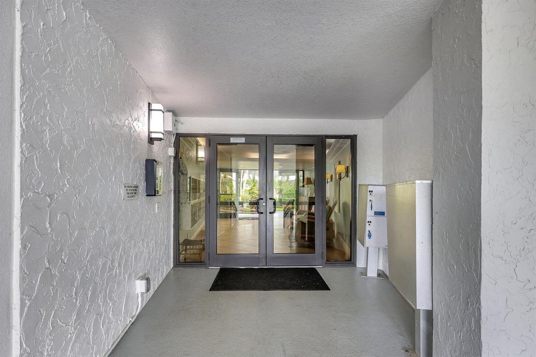 77-web-or-mls-5P1A6142