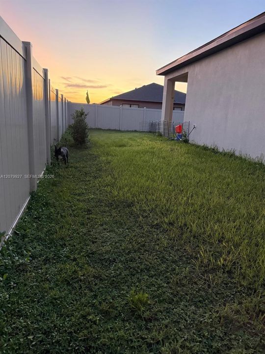 En Venta: $348,000 (3 camas, 2 baños, 0 Pies cuadrados)