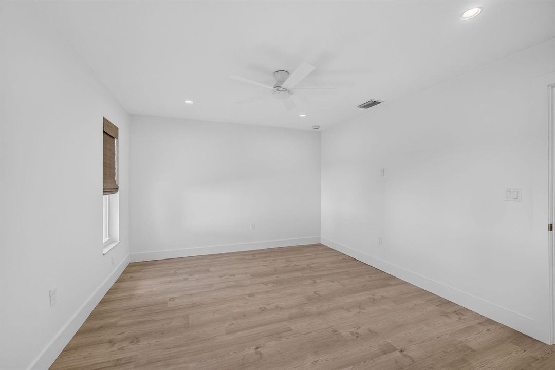 35-web-or-mls-5D1A1290