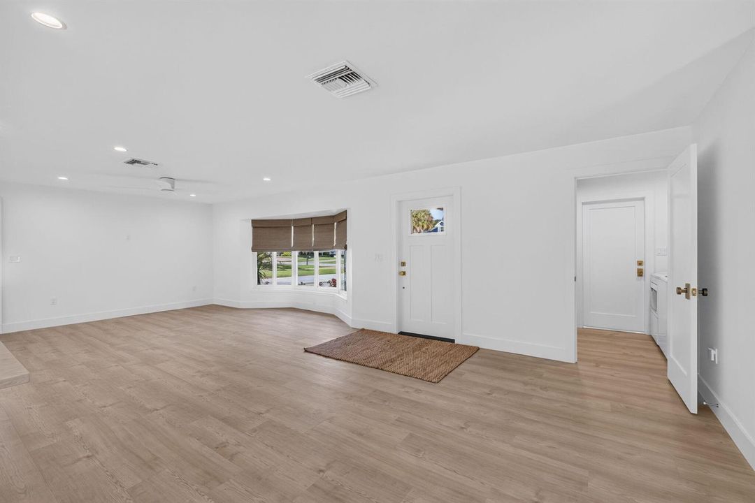 8-web-or-mls-5D1A1157