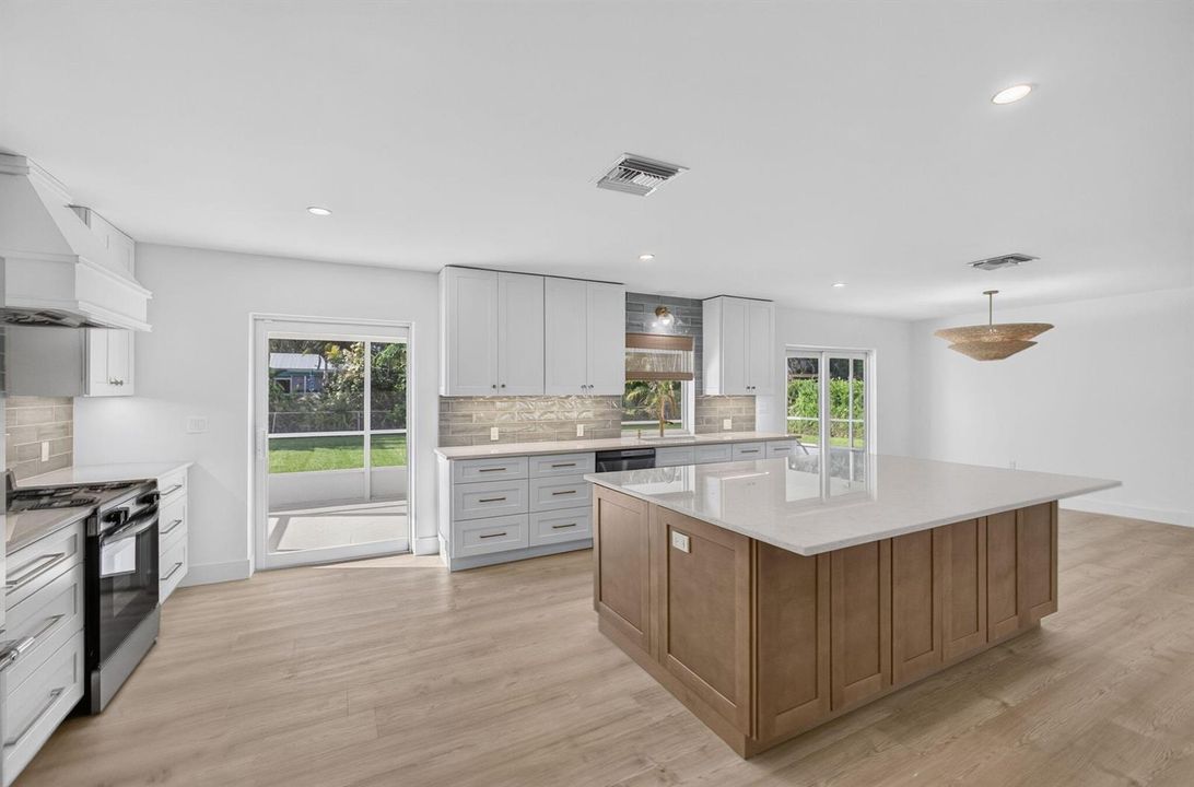 22-web-or-mls-5D1A1225
