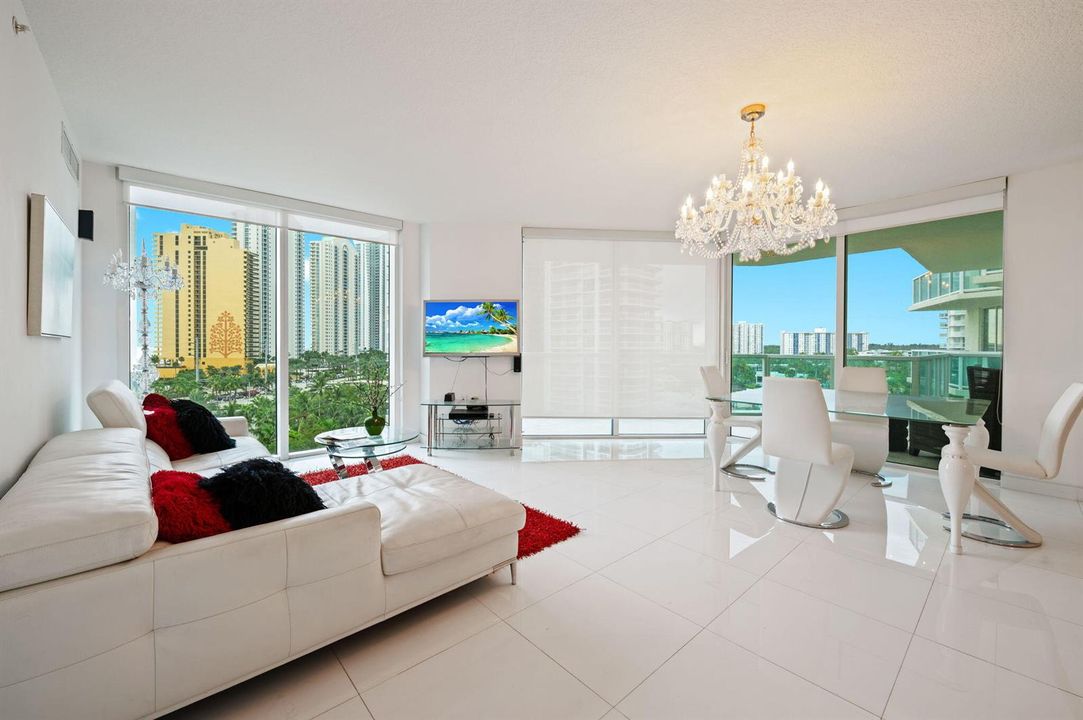 8-web-or-mls-200-sunny-isles-blvd-806