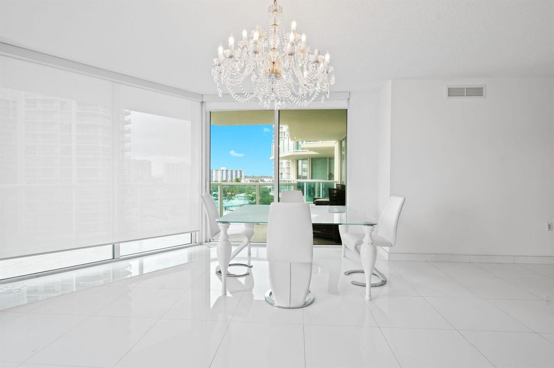 10-web-or-mls-200-sunny-isles-blvd-806