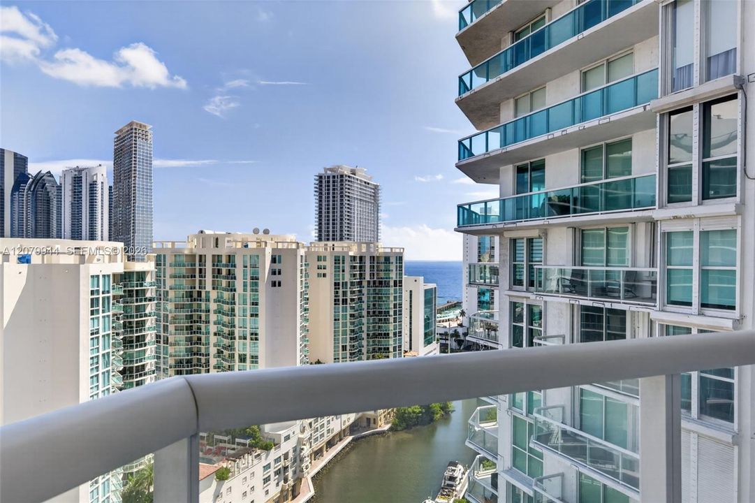 For Rent: $13,700 (3 beds, 3 baths, 2340 Square Feet)