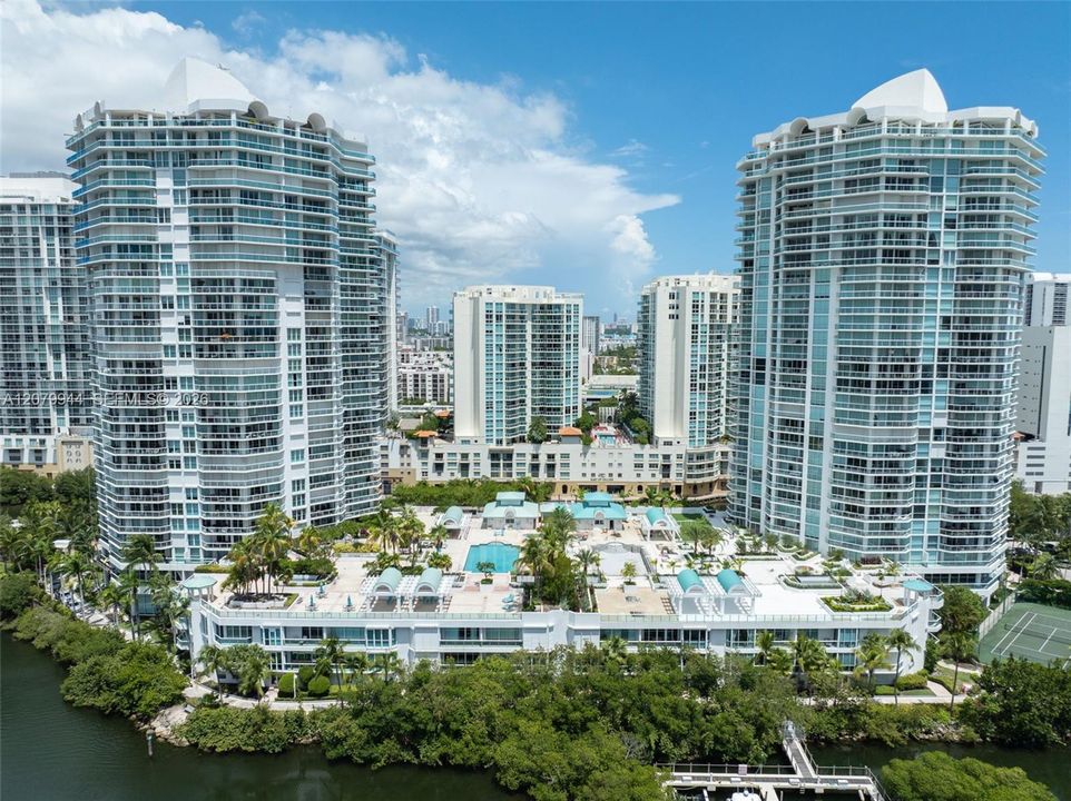 For Rent: $13,700 (3 beds, 3 baths, 2340 Square Feet)