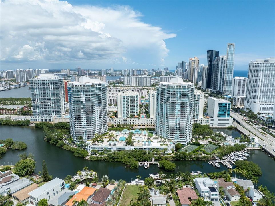 For Rent: $13,700 (3 beds, 3 baths, 2340 Square Feet)