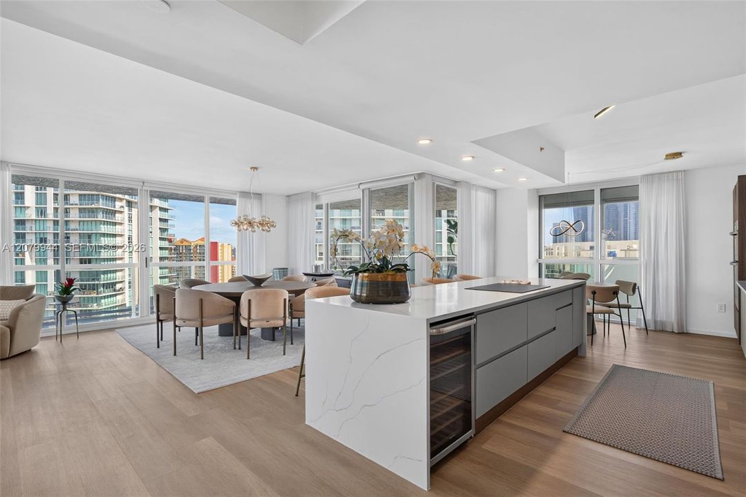 For Rent: $13,700 (3 beds, 3 baths, 2340 Square Feet)