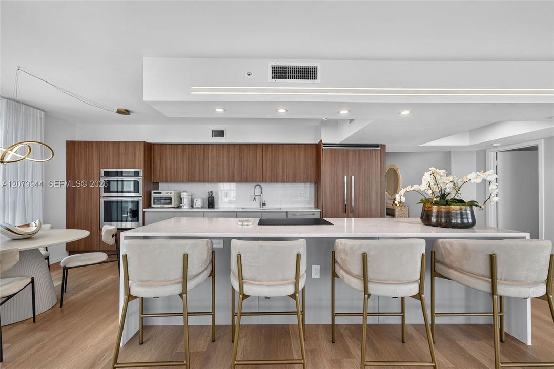 For Rent: $13,700 (3 beds, 3 baths, 2340 Square Feet)