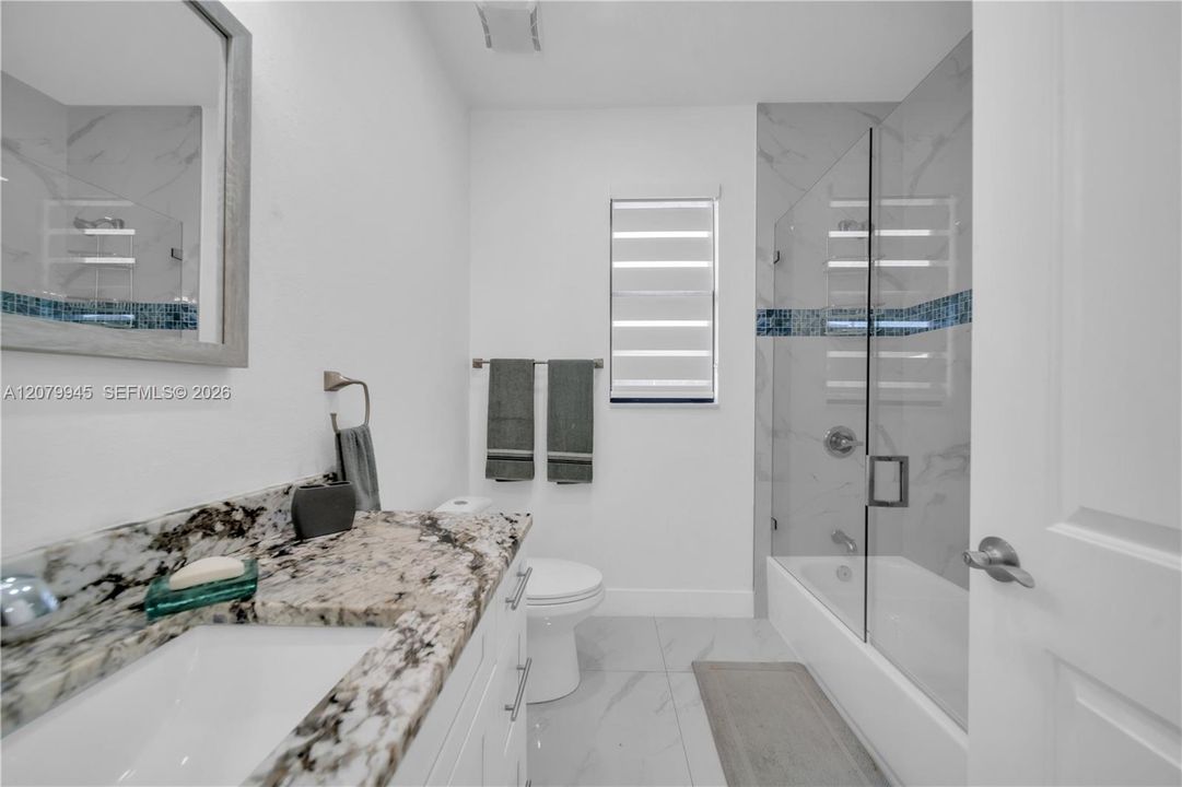 For Sale: $729,900 (3 beds, 3 baths, 1987 Square Feet)