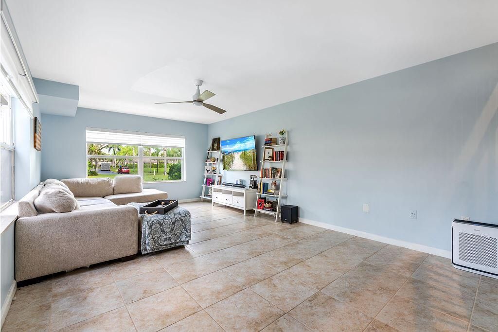 38EssexCourt#D.RoyalPalmBeach-15