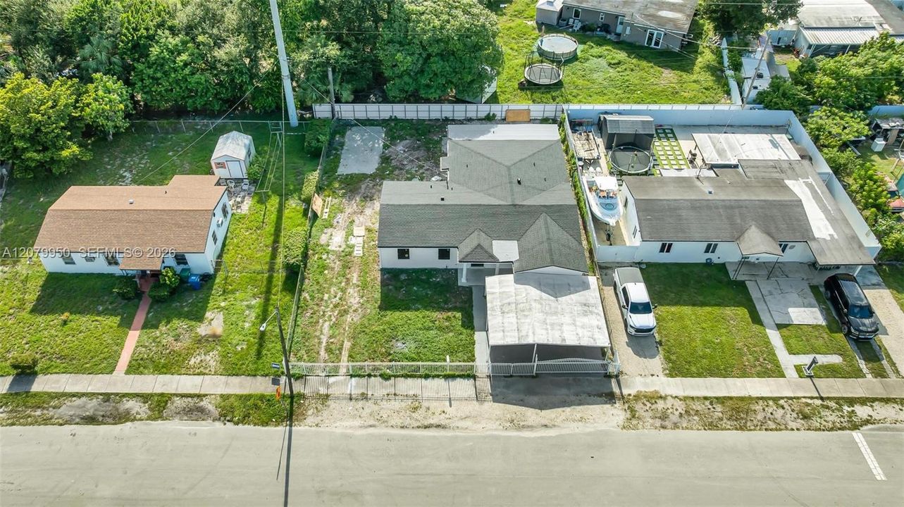 На продажу: $649,900 (5 спален, 3 ванн, 2541 Квадратных фут)