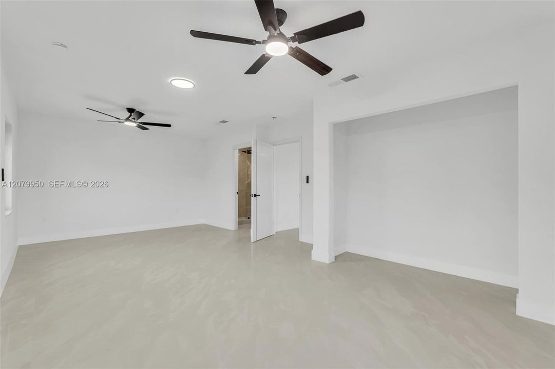 На продажу: $649,900 (5 спален, 3 ванн, 2541 Квадратных фут)