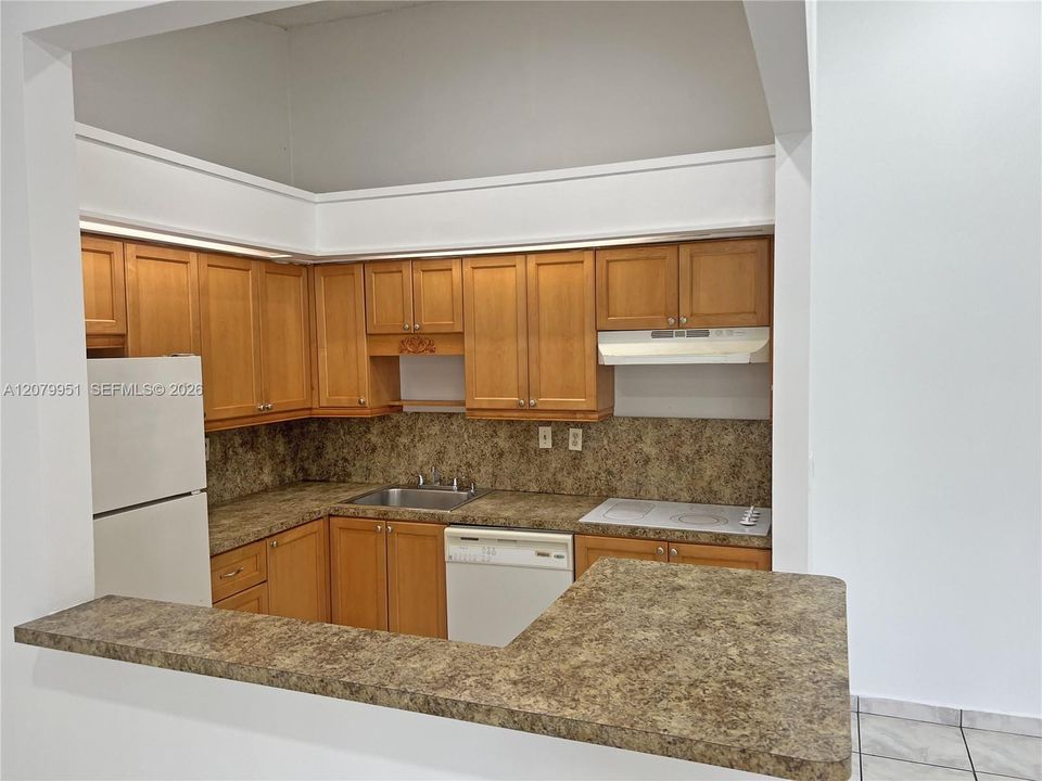 На продажу: $259,900 (3 спален, 2 ванн, 1160 Квадратных фут)