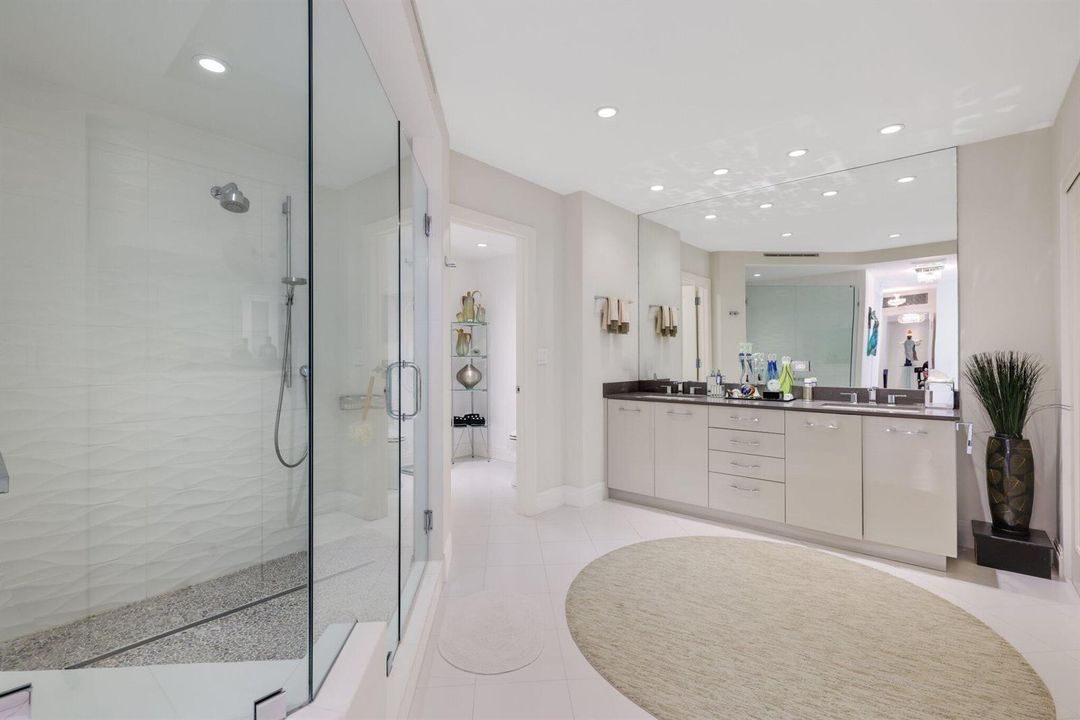 700 S Ocean Blvd - 51.jpg-SMALL
