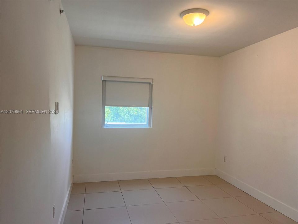 For Rent: $2,250 (2 beds, 2 baths, 826 Square Feet)
