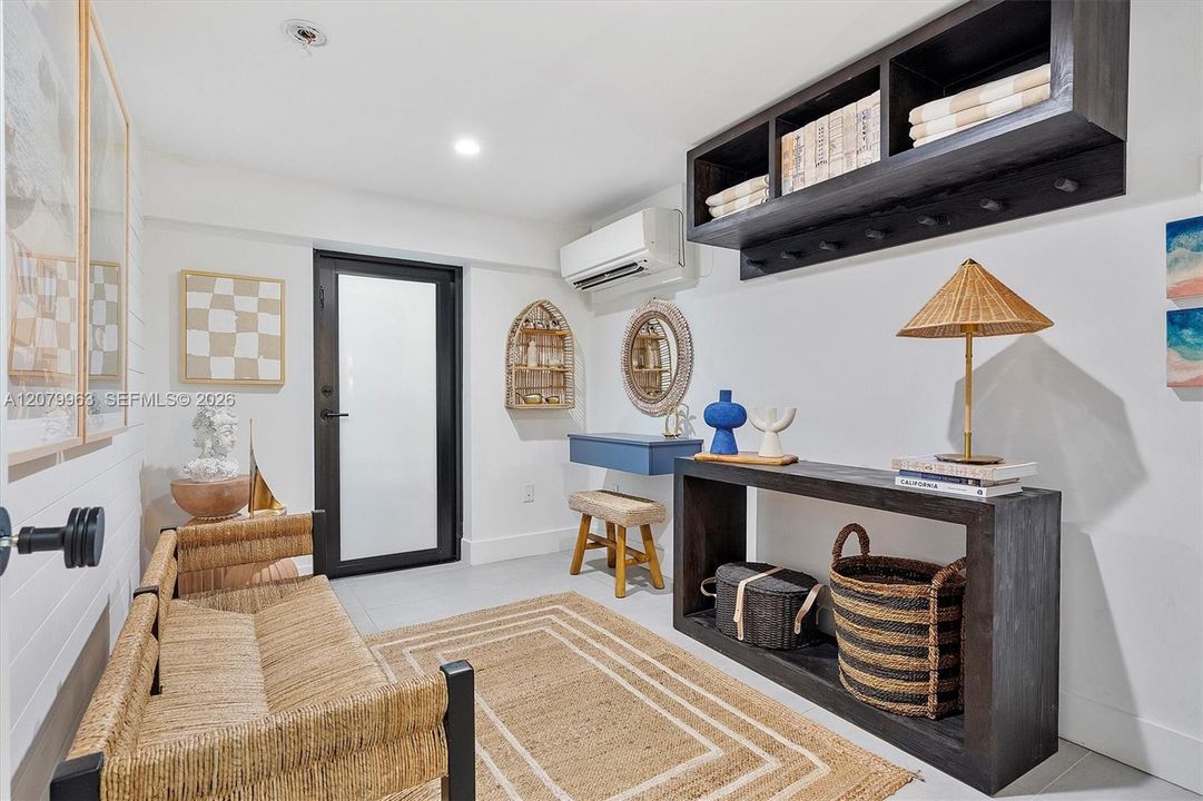 For Sale: $3,550,000 (5 beds, 5 baths, 3193 Square Feet)
