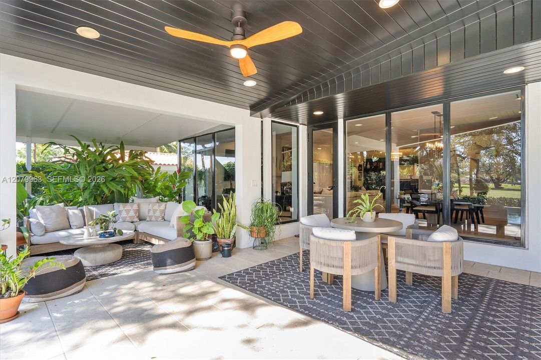 For Sale: $3,550,000 (5 beds, 5 baths, 3193 Square Feet)