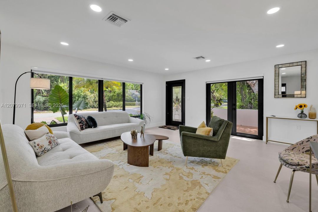 For Rent: $8,200 (3 beds, 2 baths, 2030 Square Feet)