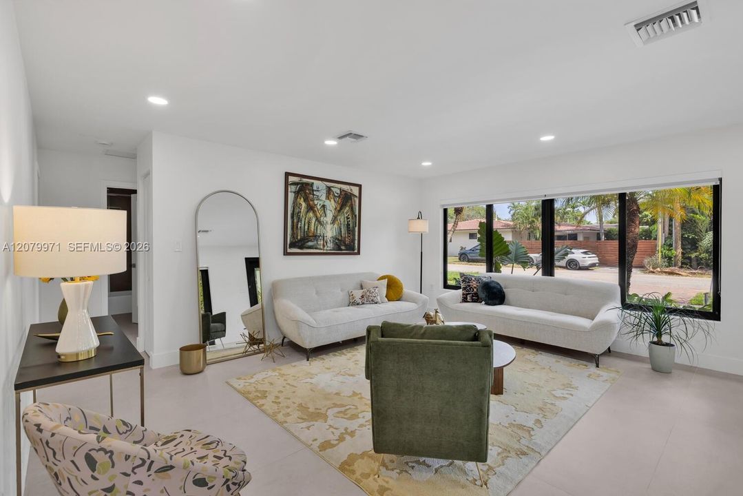 For Rent: $8,200 (3 beds, 2 baths, 2030 Square Feet)