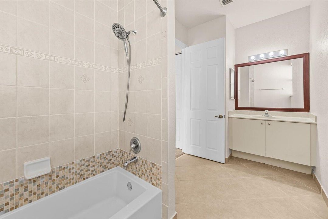 Unsuite bathroom