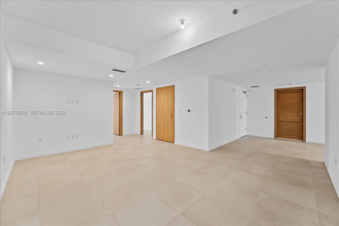 For Sale: $3,995,000 (3 beds, 4 baths, 3075 Square Feet)