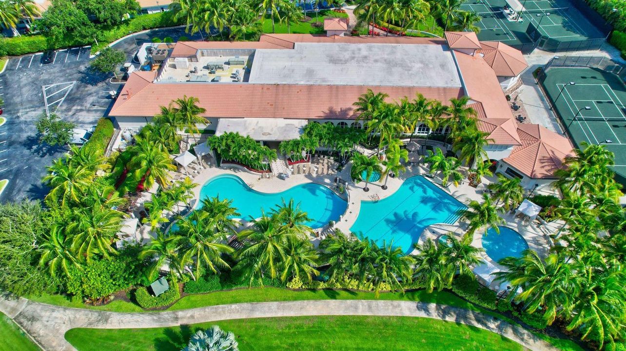 RESORT STYLE POOL AREA