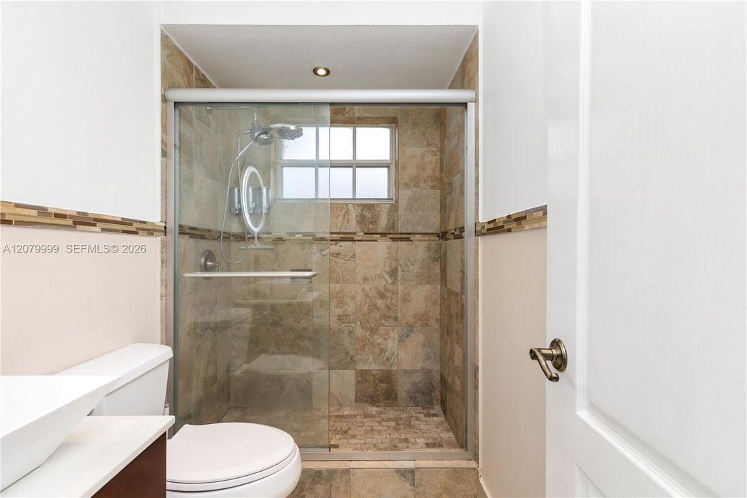 For Sale: $695,000 (3 beds, 2 baths, 1582 Square Feet)