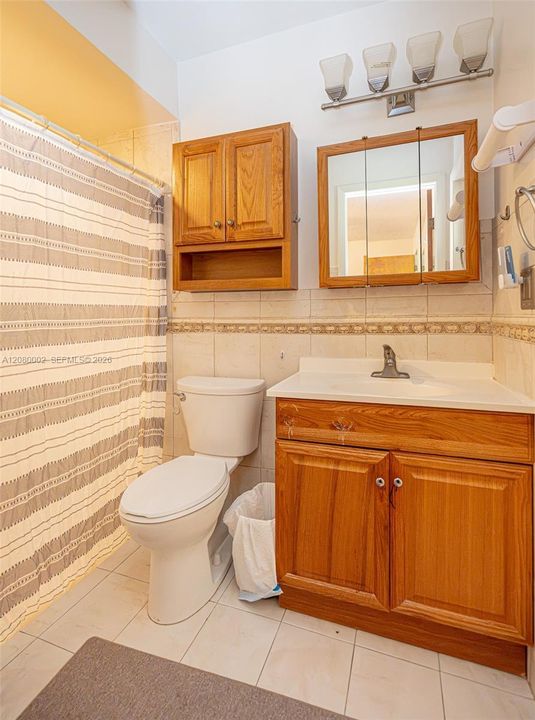 En Venta: $490,000 (3 camas, 2 baños, 1670 Pies cuadrados)