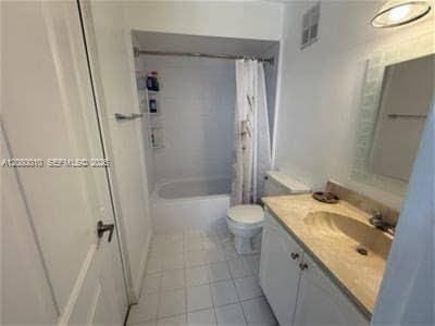 For Rent: $2,600 (2 beds, 2 baths, 1138 Square Feet)