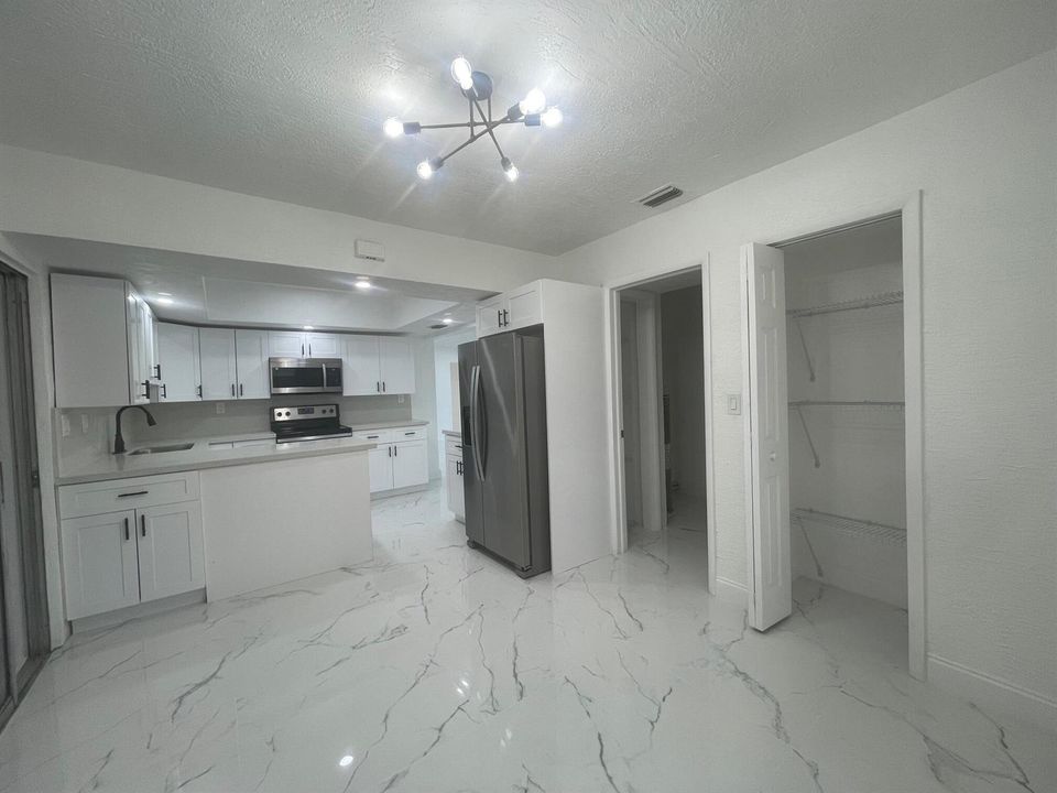 kitchenn full