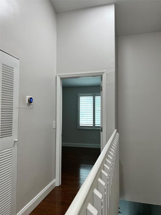 For Sale: $462,500 (2 beds, 2 baths, 1338 Square Feet)