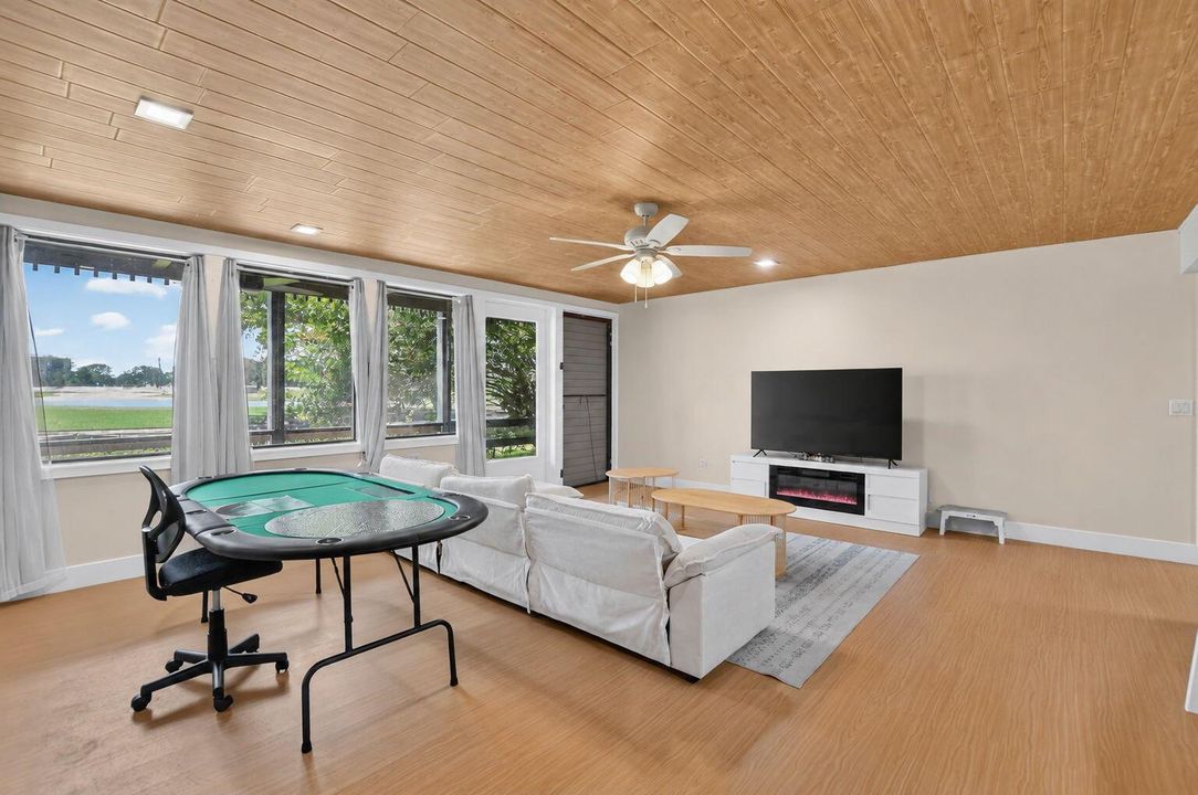 Dining/Living