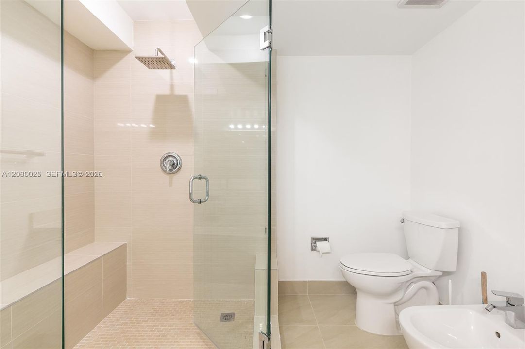For Rent: $48,000 (2 beds, 2 baths, 1312 Square Feet)