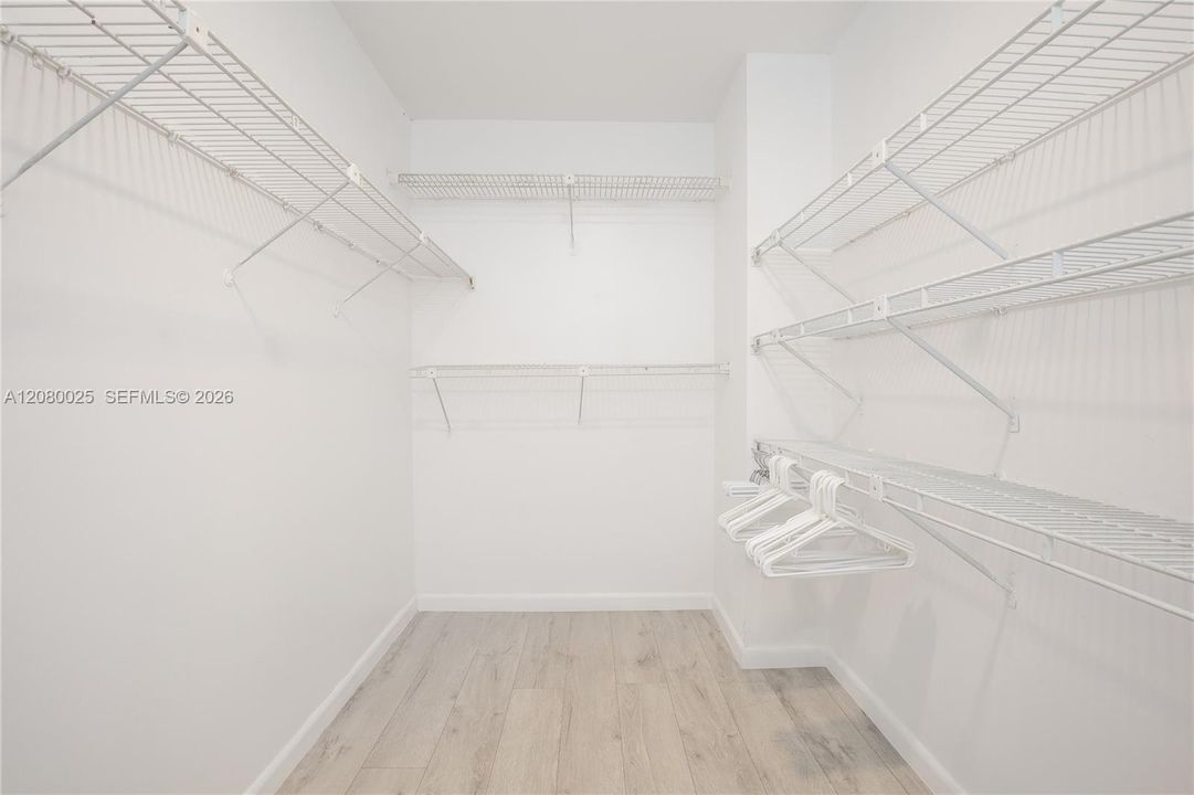 For Rent: $48,000 (2 beds, 2 baths, 1312 Square Feet)