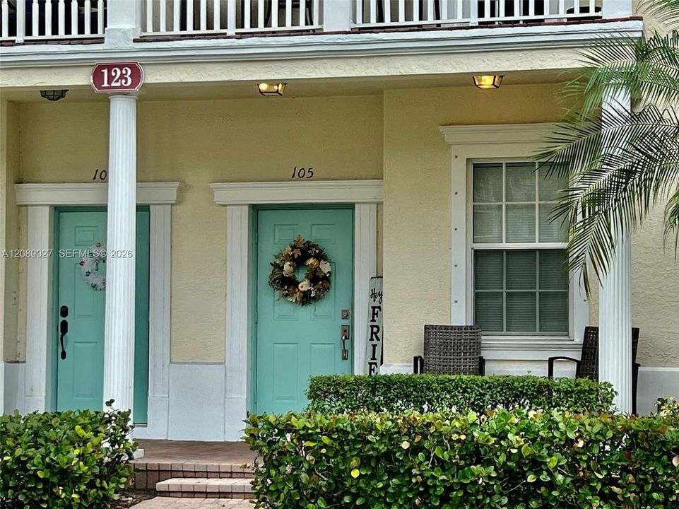 For Sale: $457,500 (3 beds, 2 baths, 1897 Square Feet)