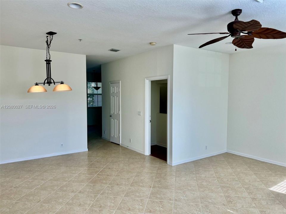For Sale: $457,500 (3 beds, 2 baths, 1897 Square Feet)
