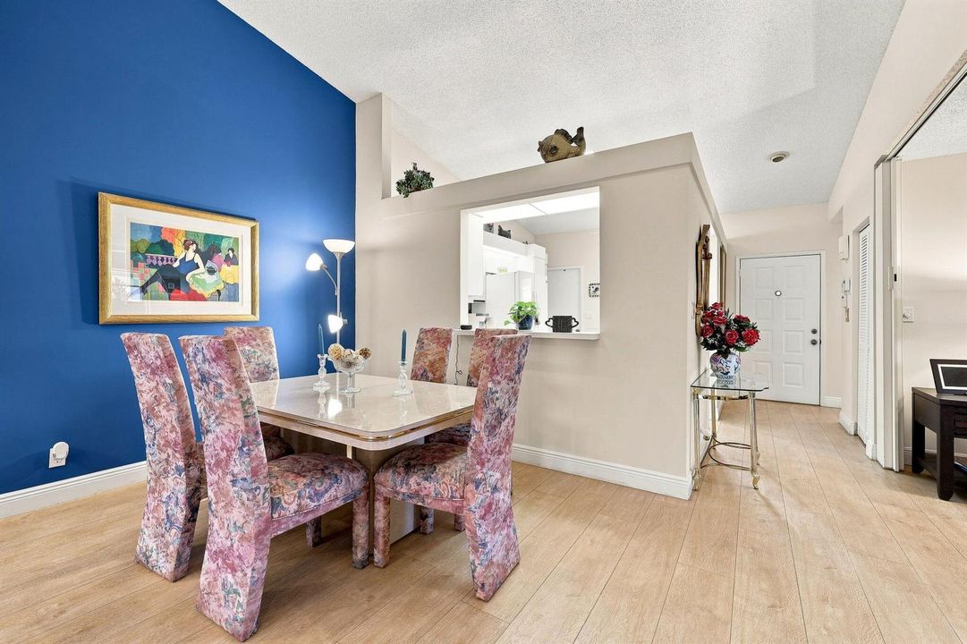 20-019_F8_6013 Sunny Pointe Cir