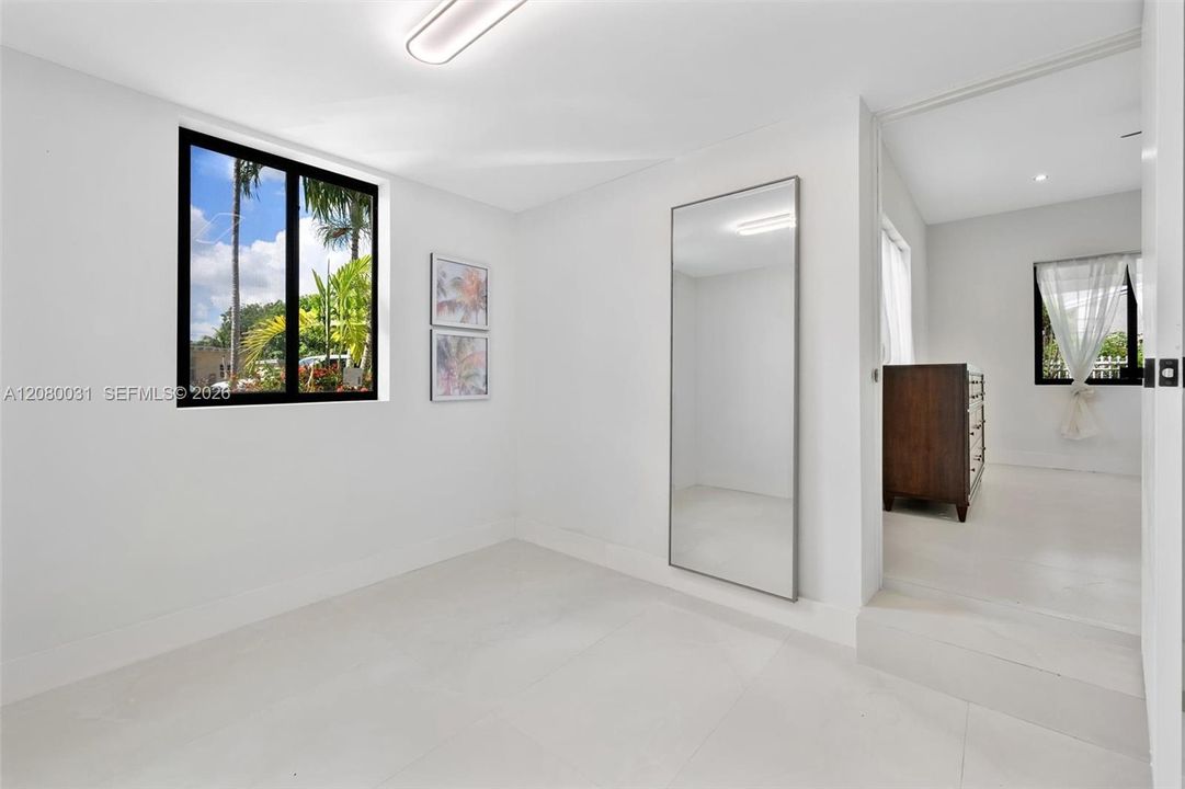 На продажу: $749,000 (3 спален, 2 ванн, 1740 Квадратных фут)