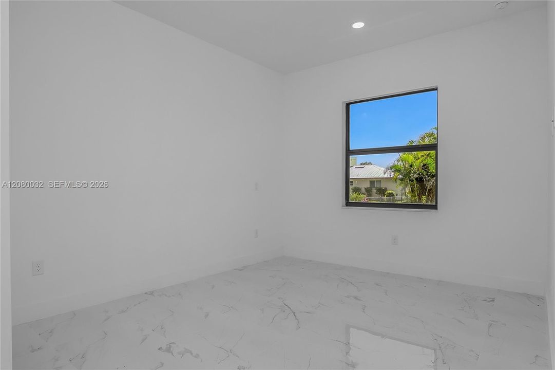 For Sale: $375,000 (3 beds, 3 baths, 0 Square Feet)