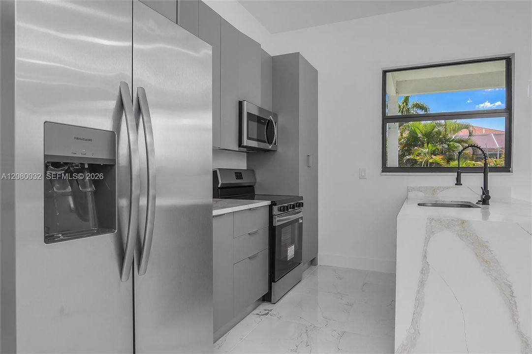 For Sale: $375,000 (3 beds, 3 baths, 0 Square Feet)