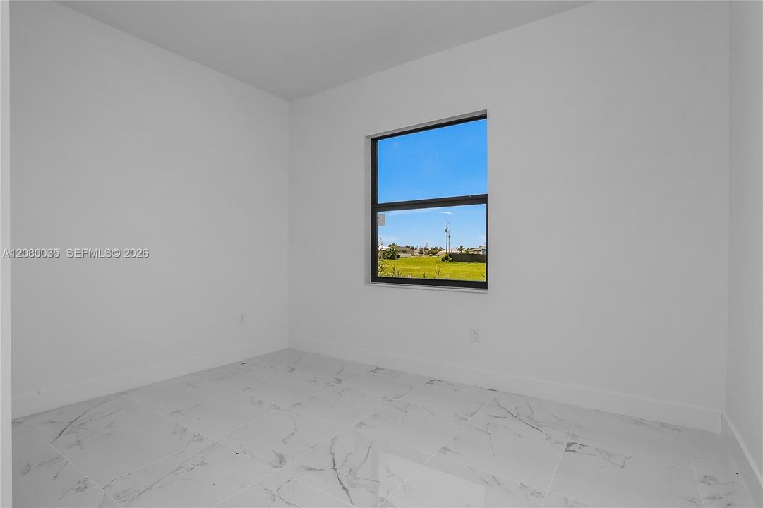 For Sale: $370,000 (3 beds, 3 baths, 0 Square Feet)