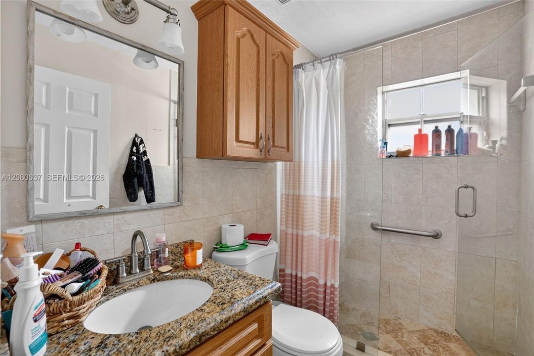 For Sale: $599,000 (3 beds, 2 baths, 1420 Square Feet)