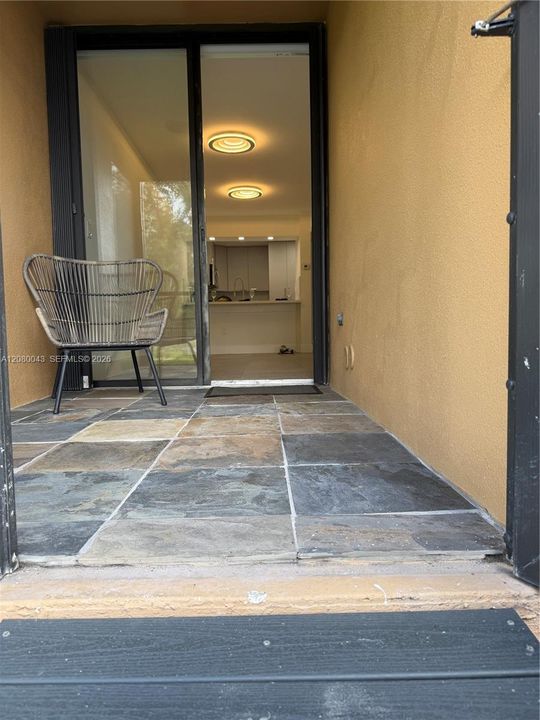 En Renta: $2,400 (2 camas, 2 baños, 850 Pies cuadrados)