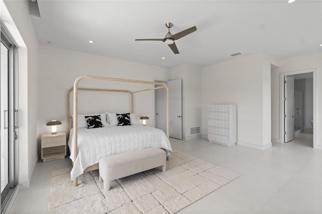 Huge Primary Ensuite