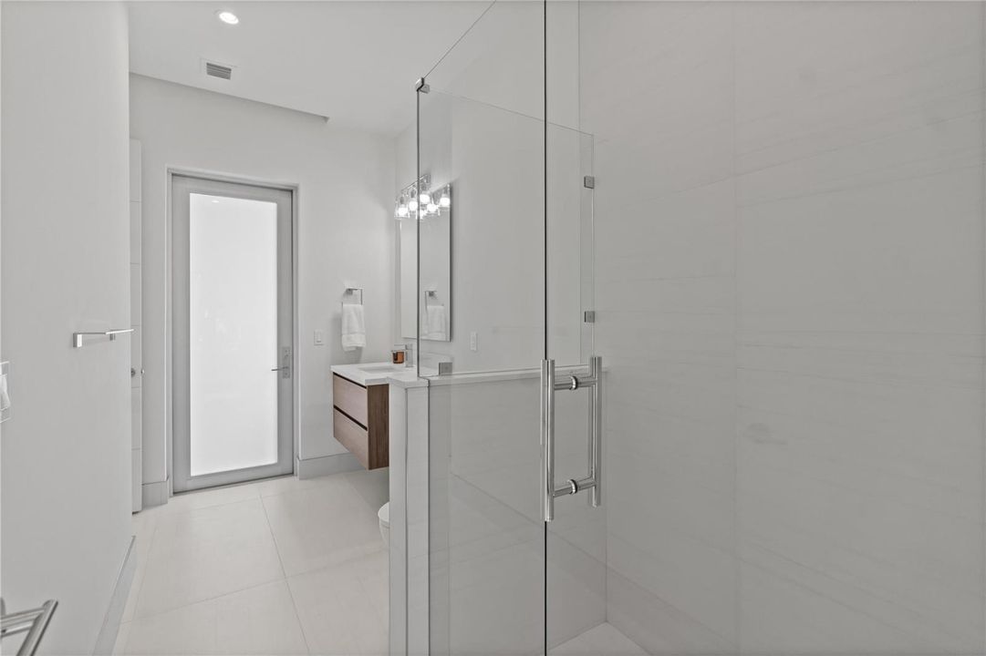 1st Floor Ensuite