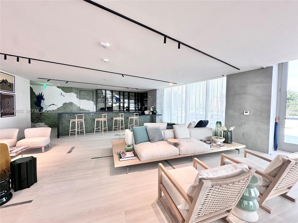 For Rent: $8,500 (2 beds, 2 baths, 1326 Square Feet)