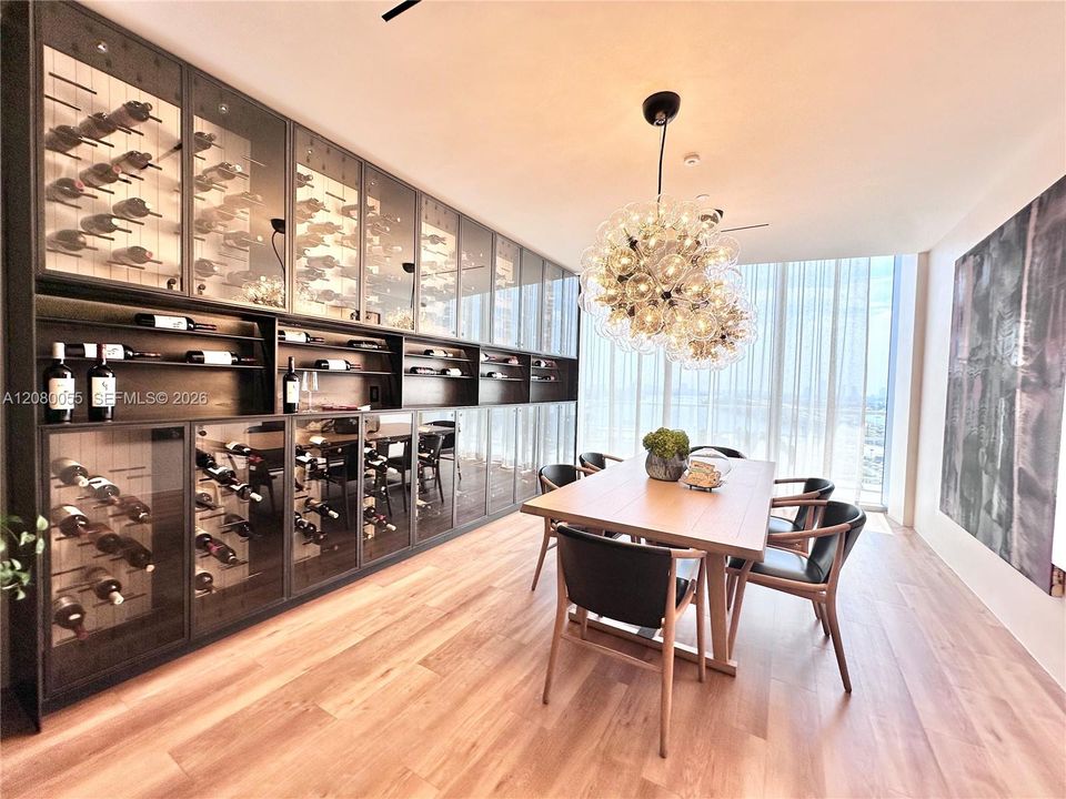 For Rent: $8,500 (2 beds, 2 baths, 1326 Square Feet)