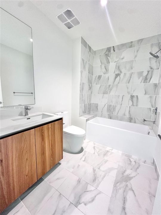 For Rent: $8,500 (2 beds, 2 baths, 1326 Square Feet)