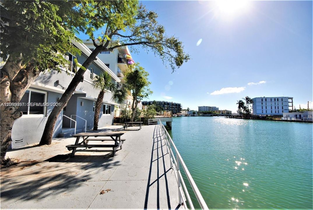 For Rent: $1,600 (0 beds, 1 baths, 10506 Square Feet)